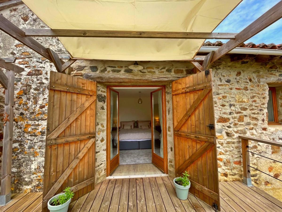 Villa Champs Chevrier Mezieres-sur-Issoire Exterior foto